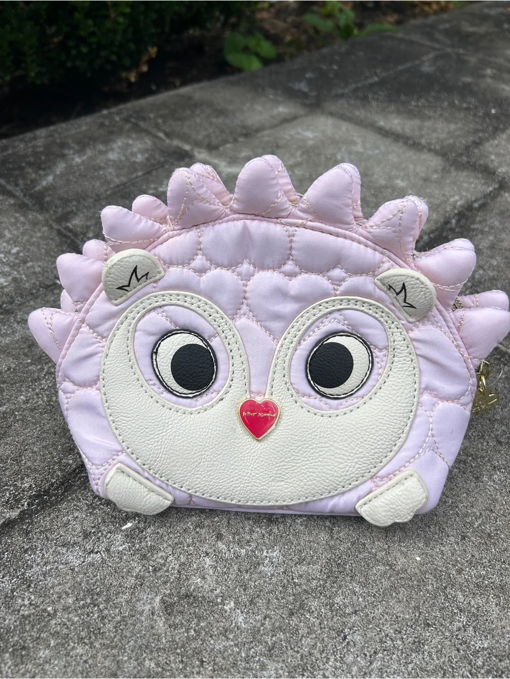Betsey Johnson Pink/White Hedgehog Quilted Makeup Bag Zip Pouch